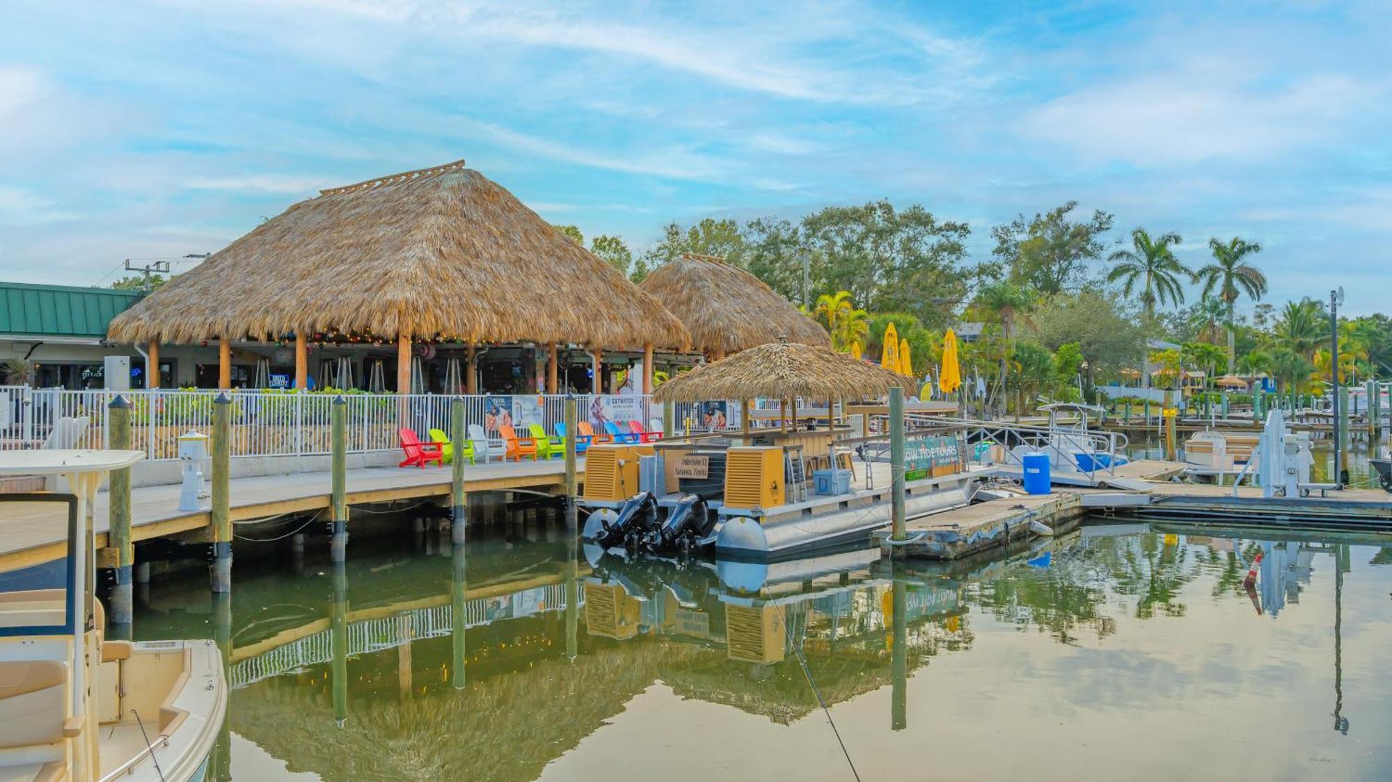 All-New Waterfront With Balcony,Pool,Tiki Bar,Gym Sarasota Eksteriør bilde